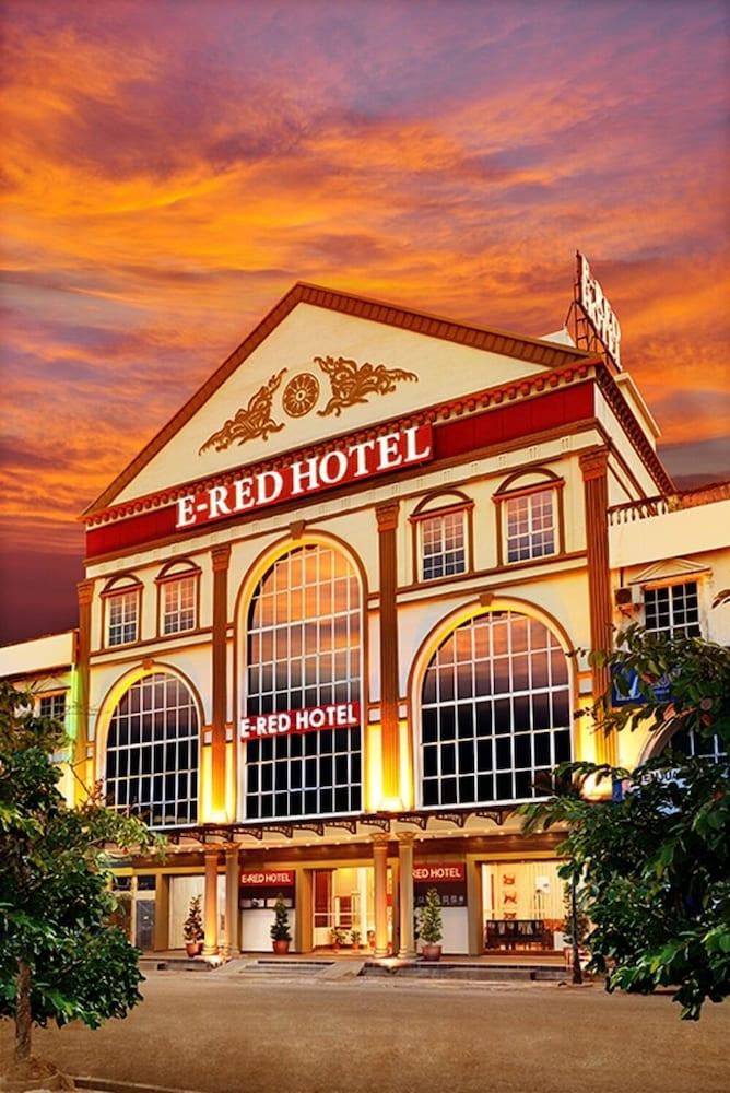 E-Red Hotel Bandar Perda Bukit Mertajam Kültér fotó